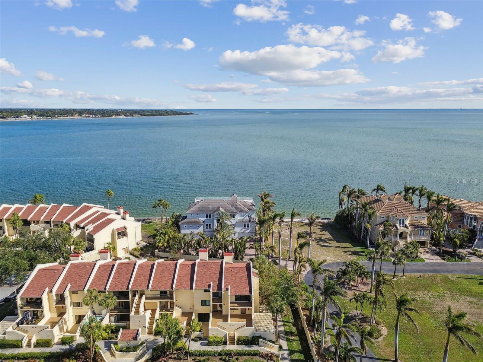 Property Photo:  7550 Sunshine Skyway Lane S T48  FL 33711 