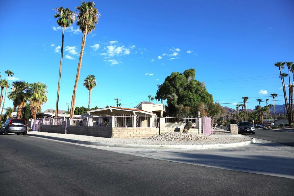 Property Photo:  45618 Panorama Drive  CA 92260 