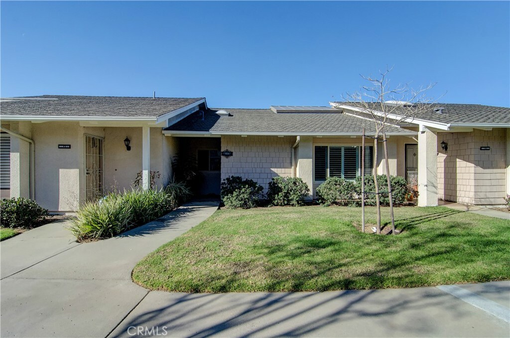 Property Photo:  8685 Merced Circle 1012 B  CA 92646 