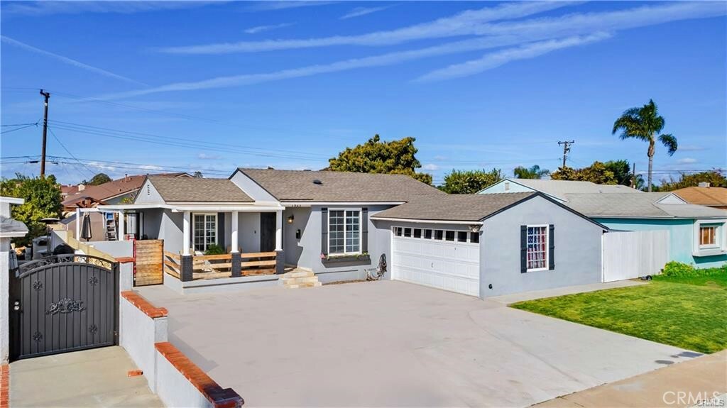 Property Photo:  7821 Harhay Avenue  CA 92655 