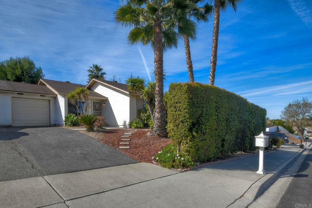 Property Photo:  1365 Temple Heights Drive  CA 92056 