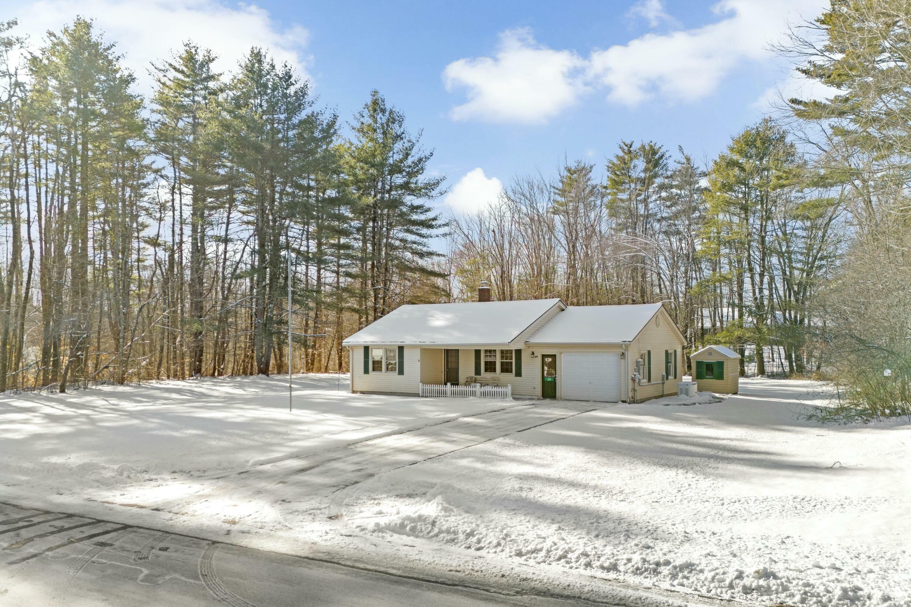 Property Photo: 29 High Knoll Drive ME 03908