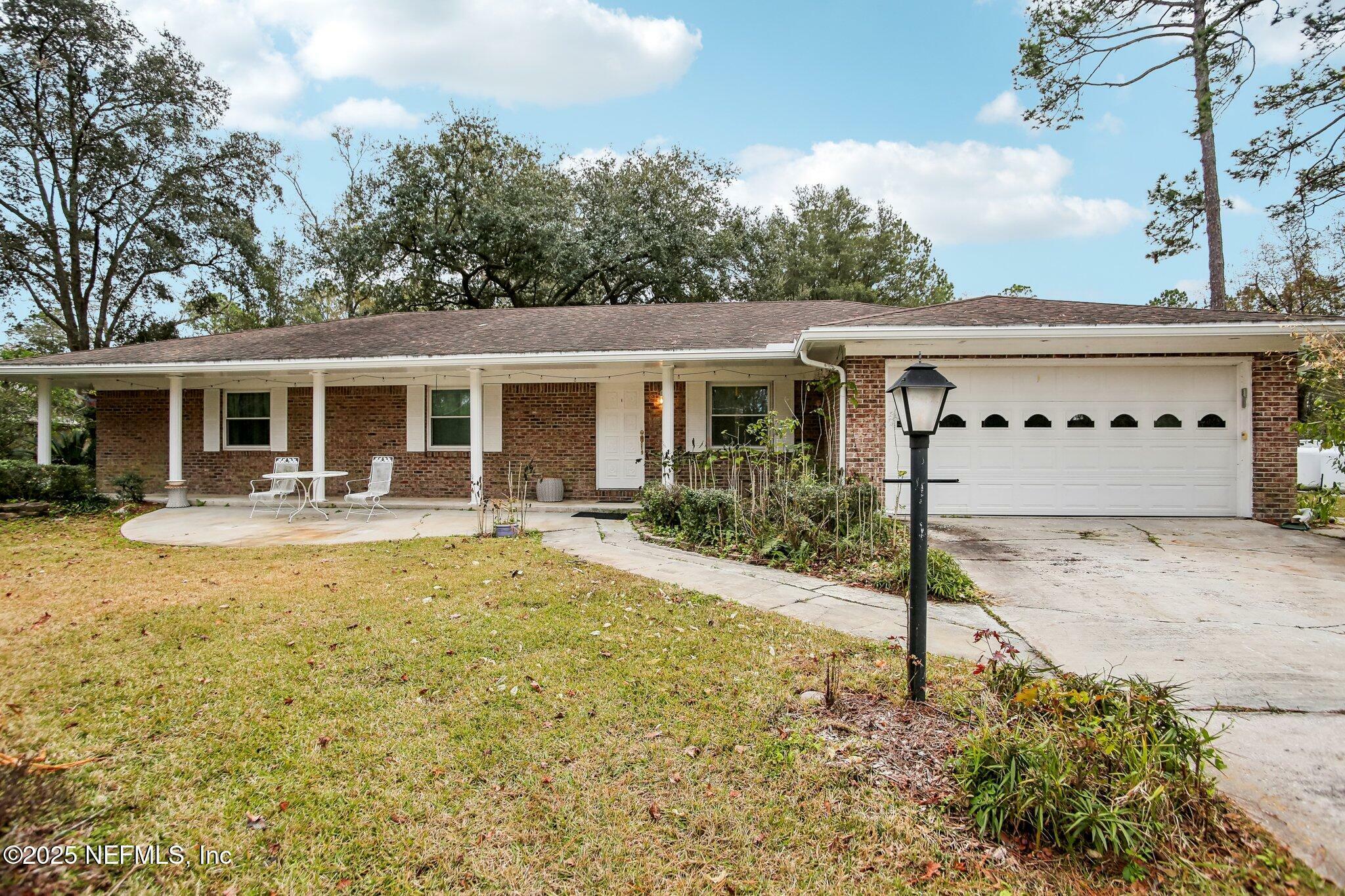 Property Photo:  5239 Peggy Lane  FL 32068 