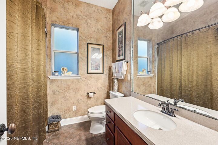 Property Photo: 1112 E Dandridge Lane FL 32259