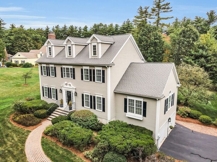 Property Photo:  2 Sandy Way  MA 01564