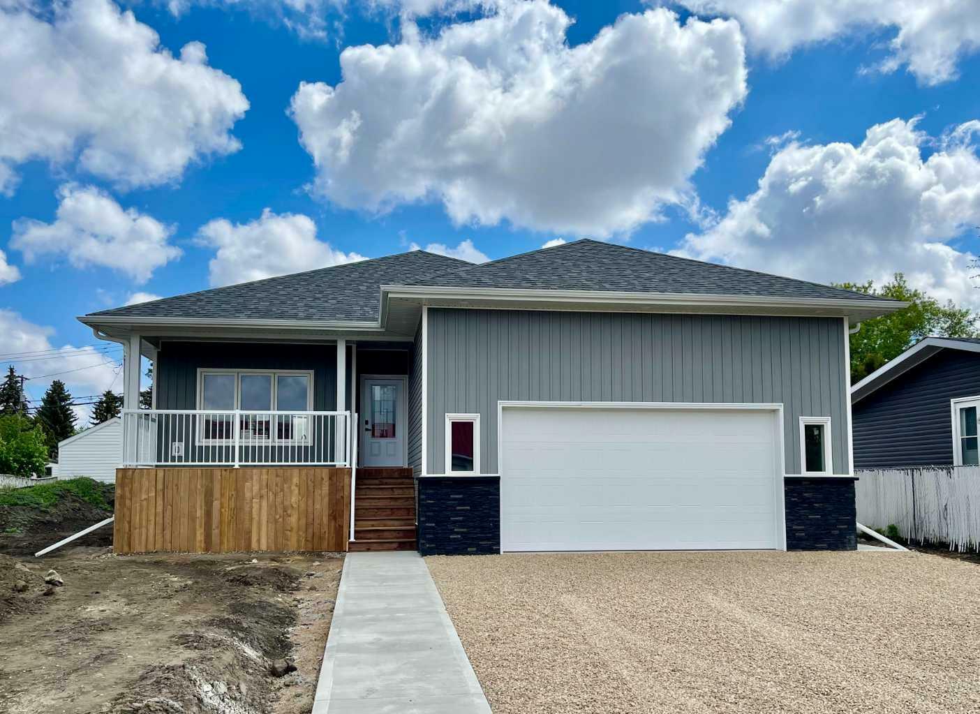 1119 14 Street  Wainwright AB T9W 1E8 photo