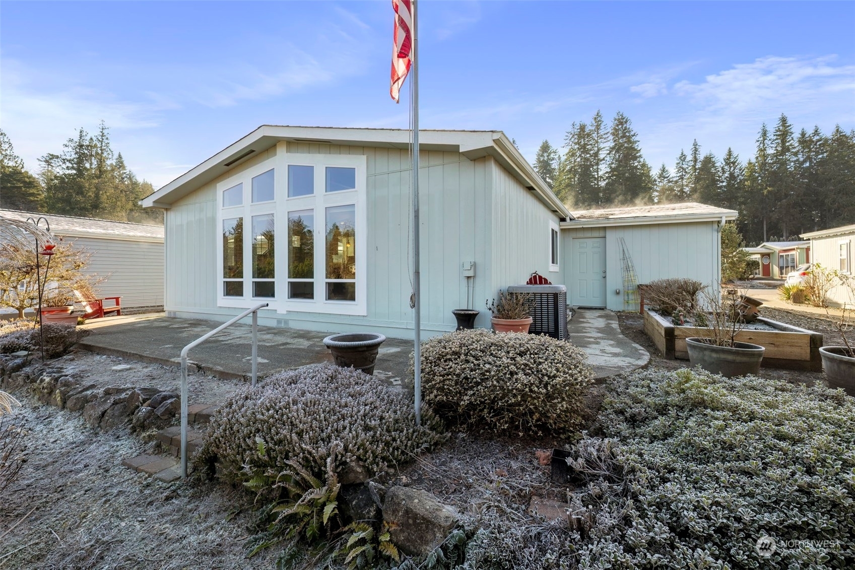 516 NW Silver Glen Lane 28  Bremerton WA 98311 photo
