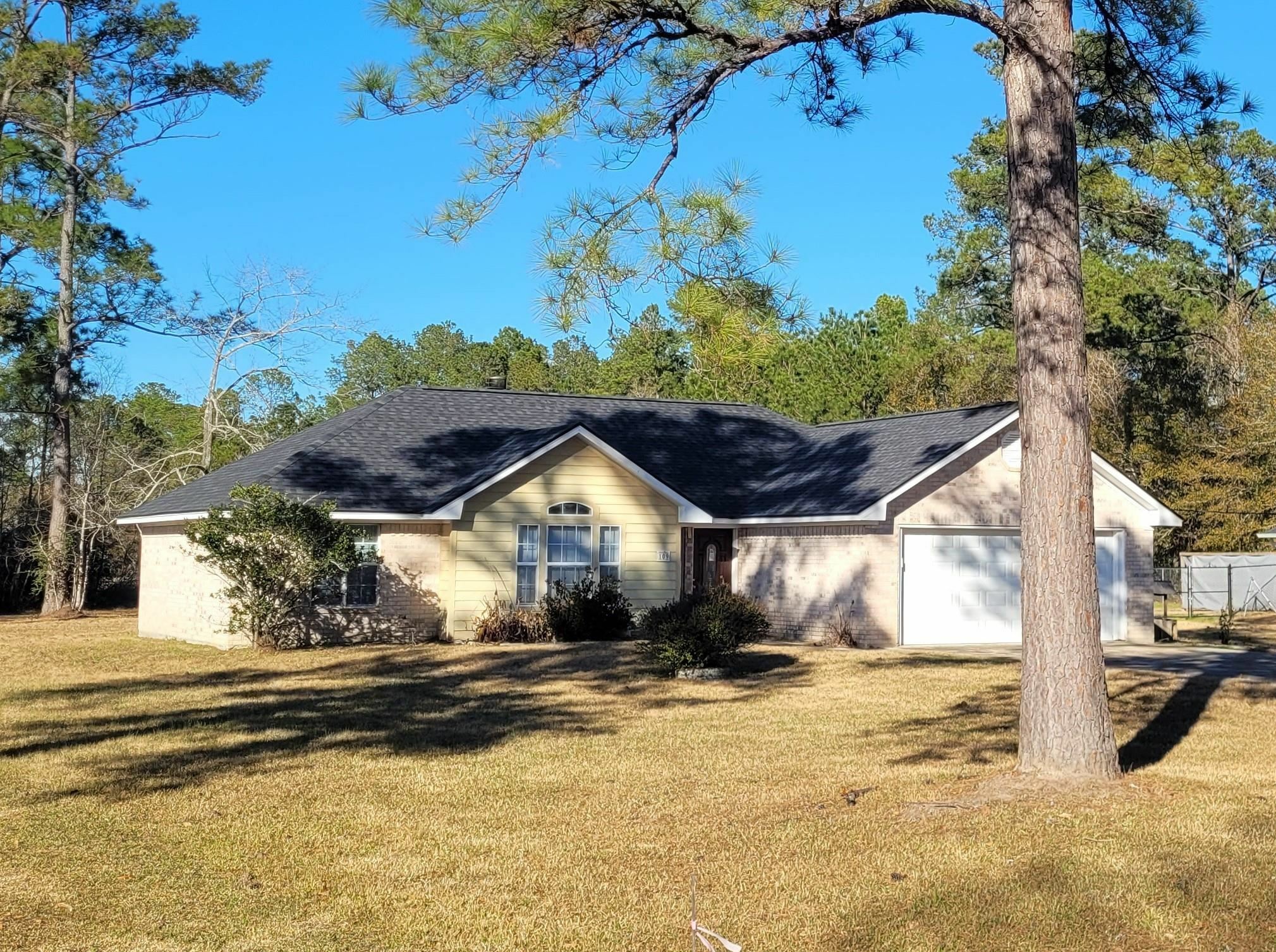 Property Photo:  109 Matthews  TX 77657 