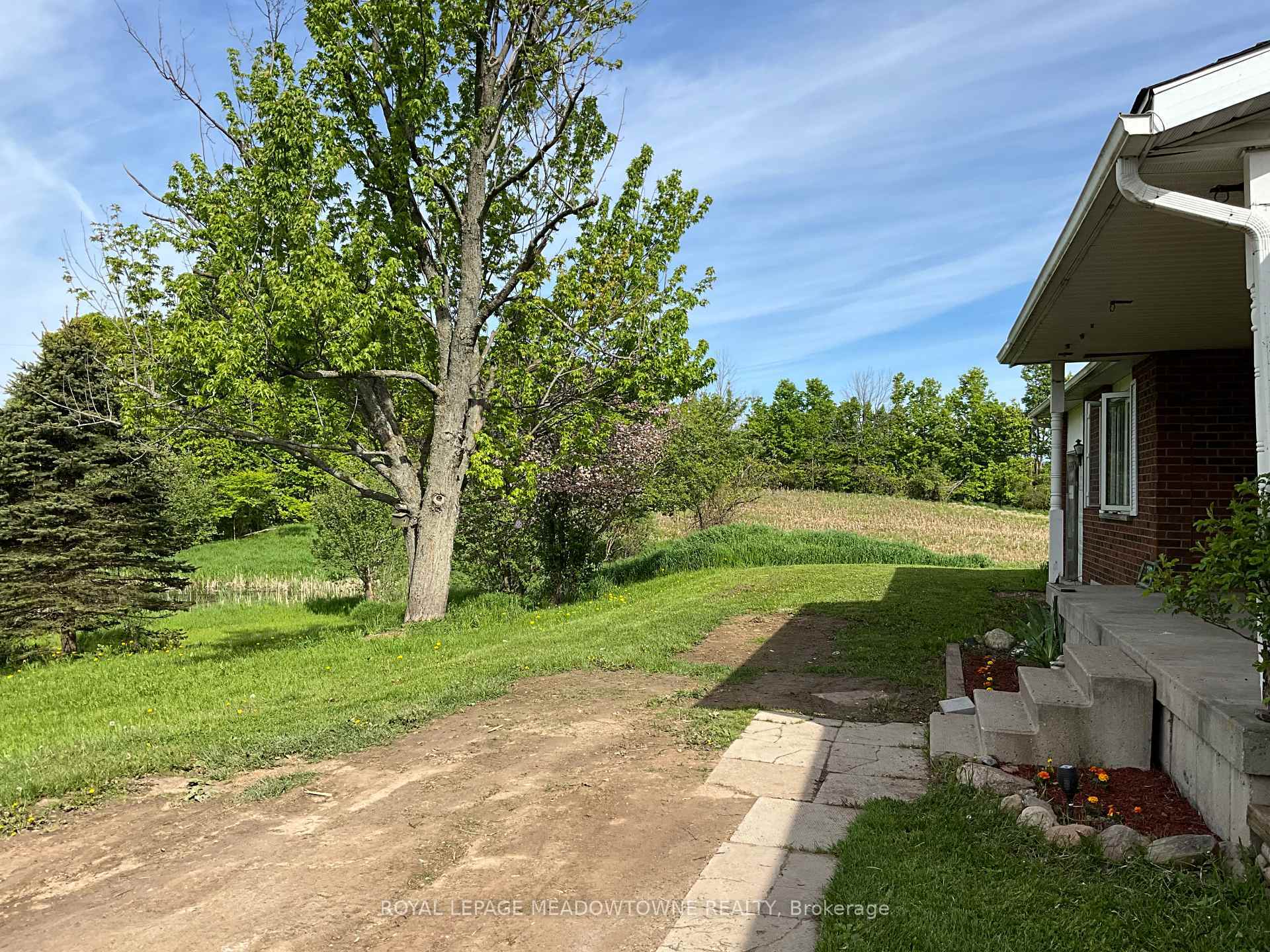 Property Photo:  5167 Fifth Line  ON N0B 1T0 