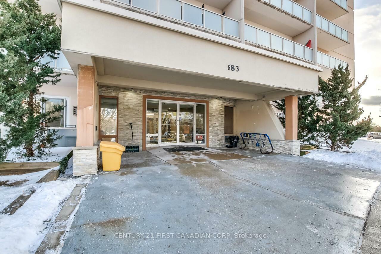 Photo de la propriété:  583 Mornington Avenue 504  ON N5Y 3E9 