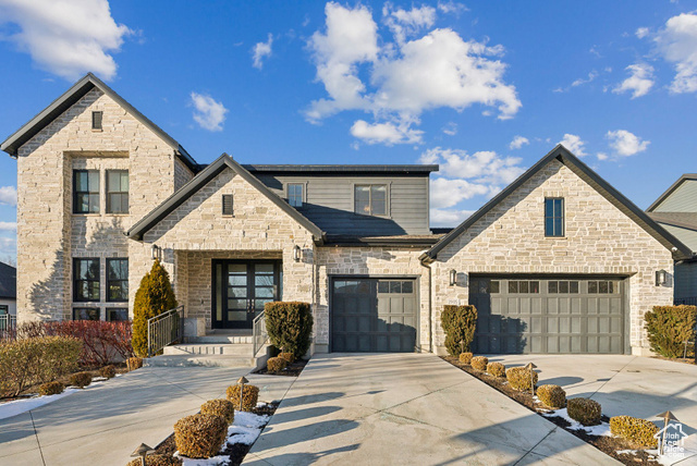 Property Photo: 2905 E Denmark Dr UT 84121