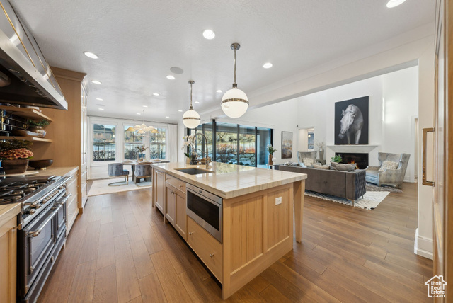 2905 E Denmark Dr  Cottonwood Heights UT 84121 photo