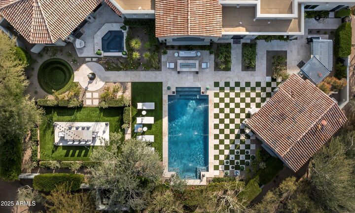 Property Photo:  9290 E Thompson Peak Parkway 422  AZ 85255 