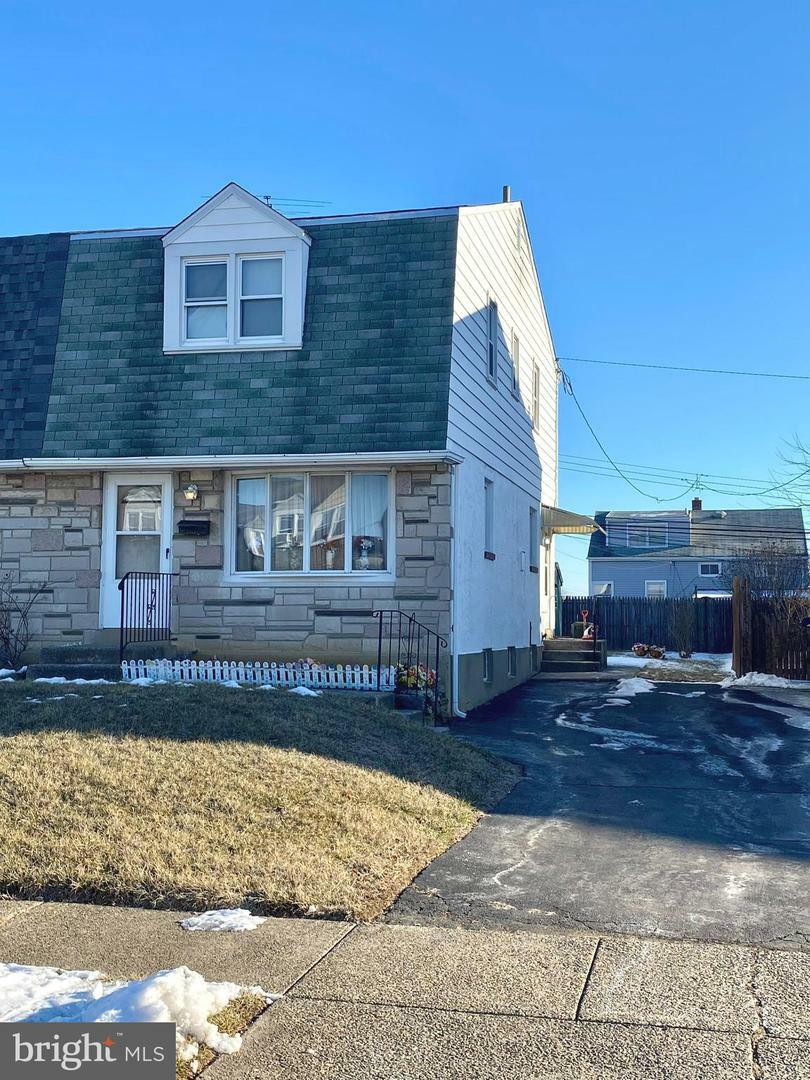 Property Photo:  1345 Price Street  PA 19061 