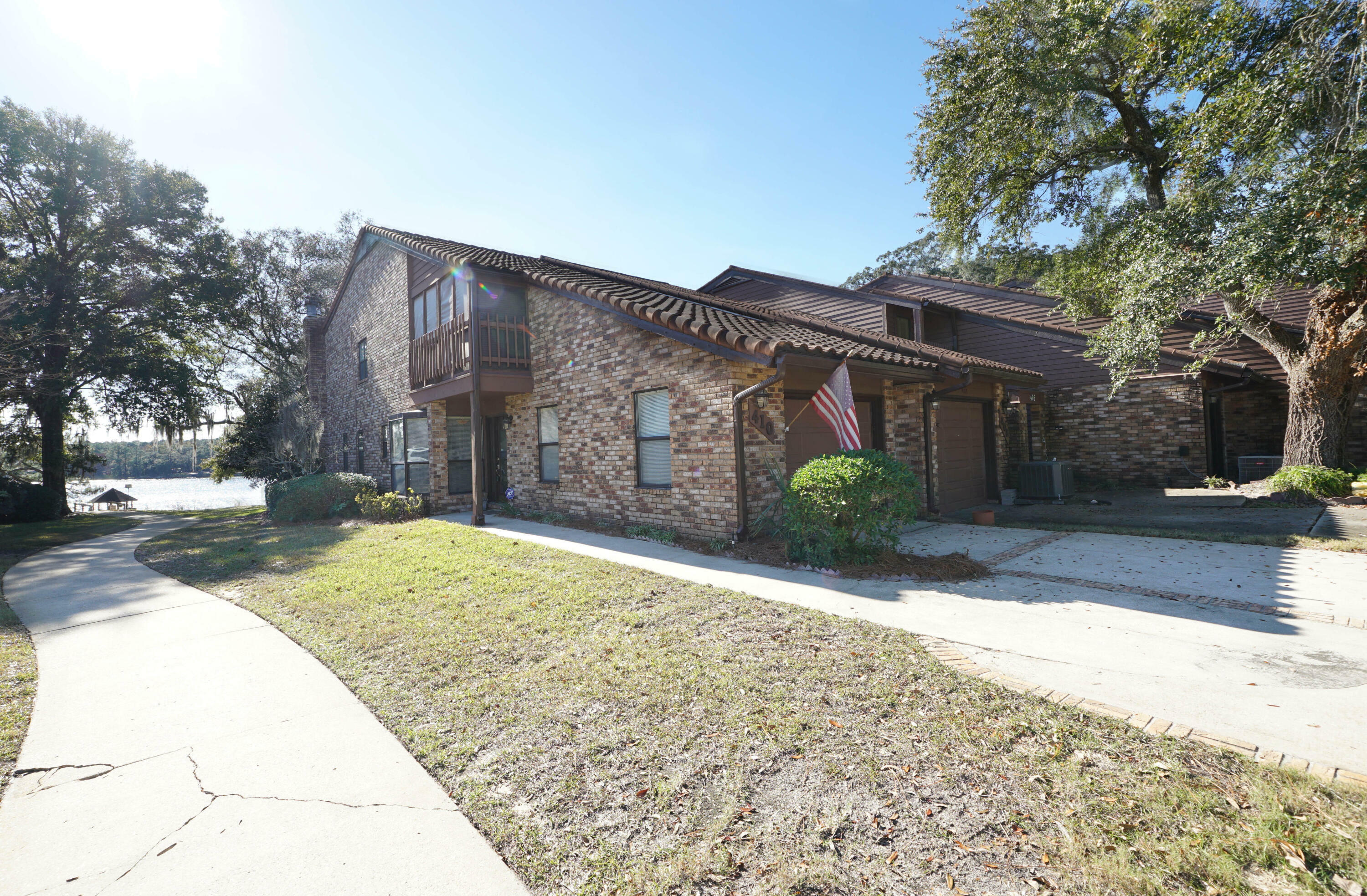 Property Photo:  410 Regatta Drive  FL 32578 