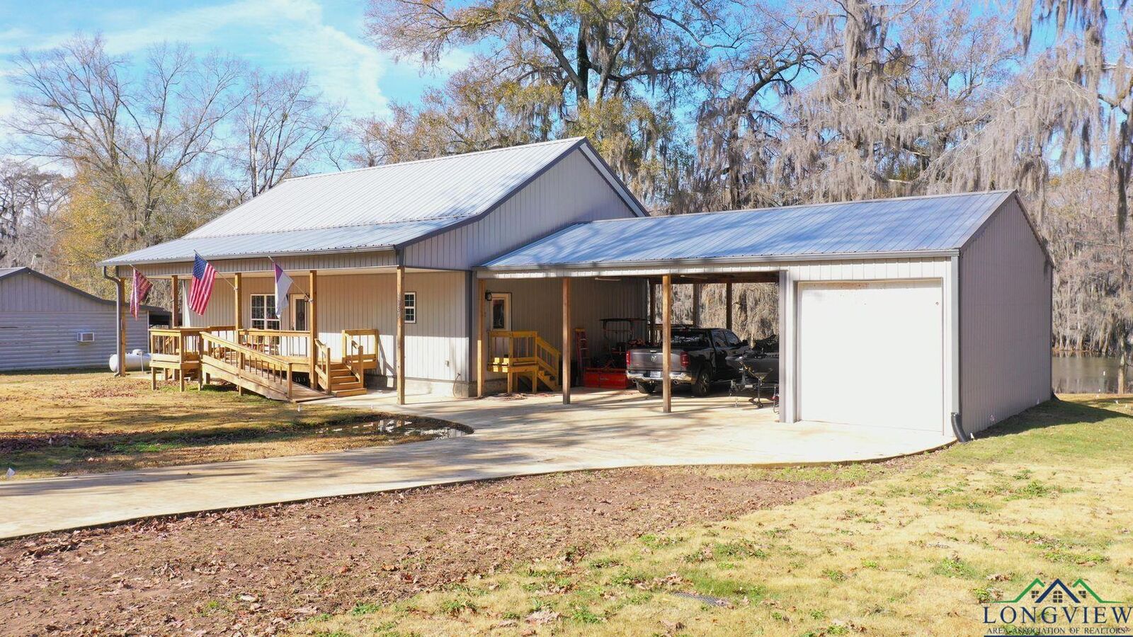 Property Photo: 1960 Marion County Road 3636 Gasperson Drive TX 75657