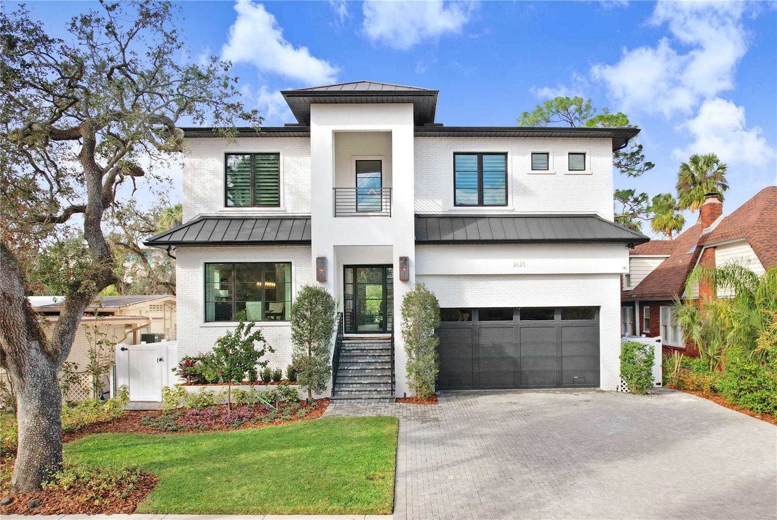 Property Photo: 2623 S Parkview Street FL 33629