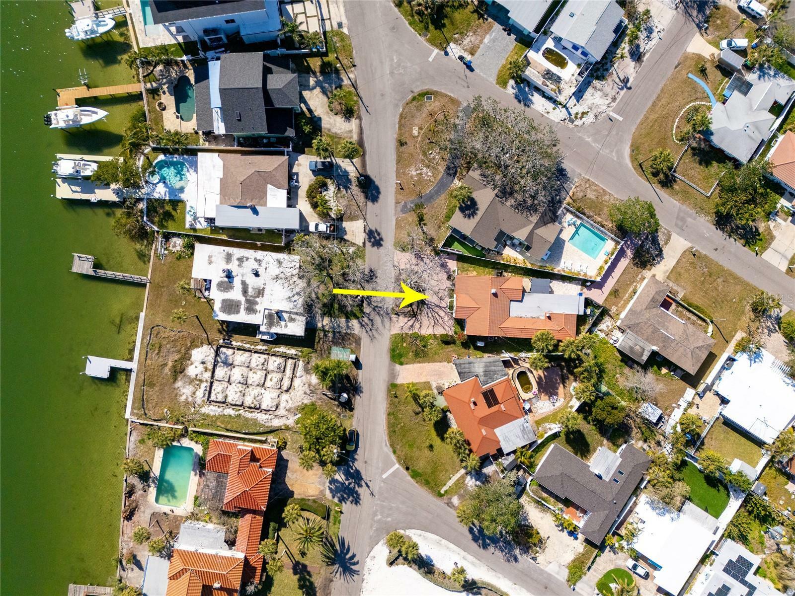 Property Photo:  15804 Redington Drive  FL 33708 