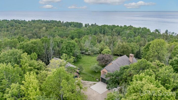 Property Photo:  6223 Cr 513 T Road  MI 49878 