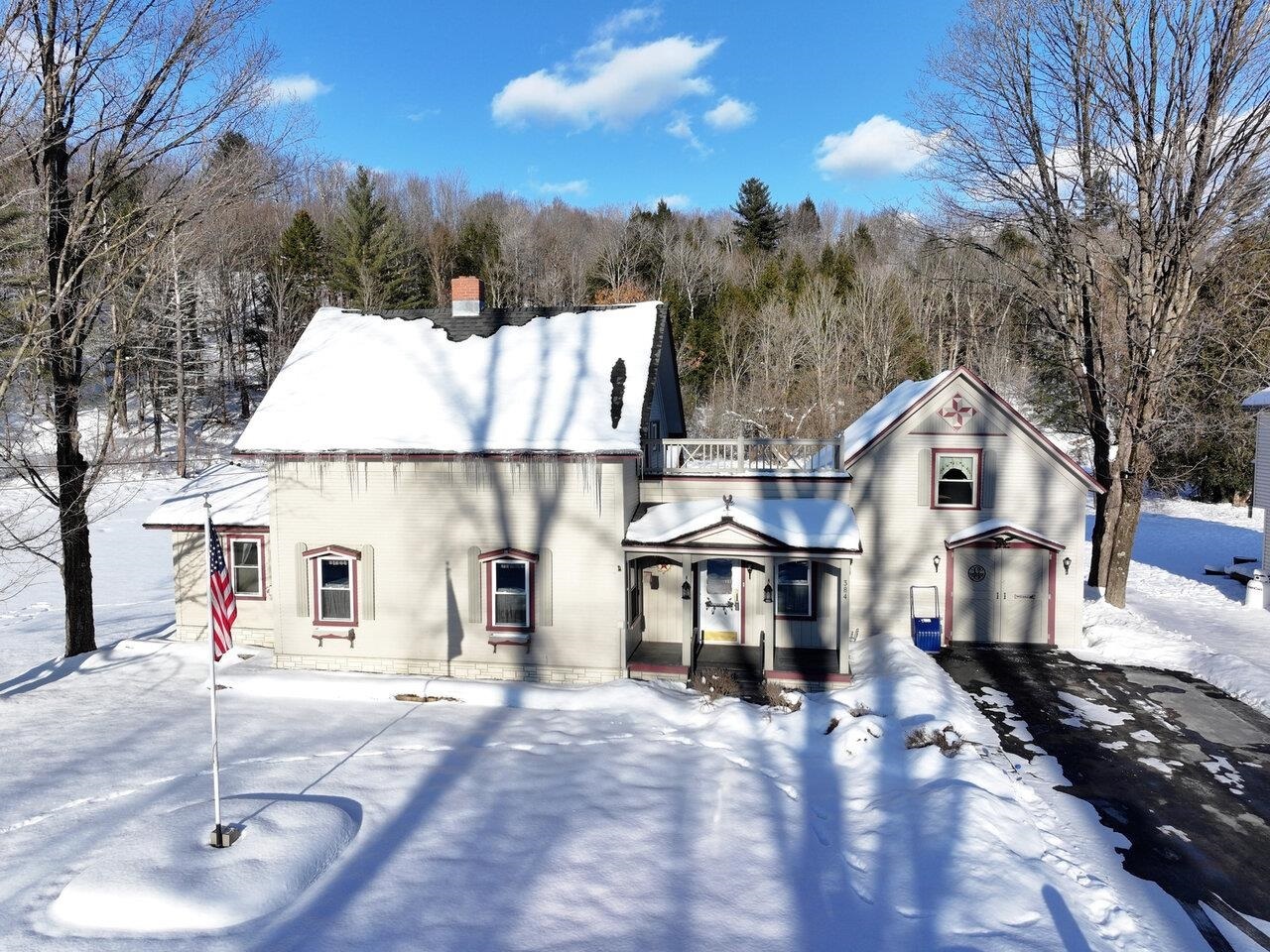 Property Photo:  384 North Main Street  VT 05471 