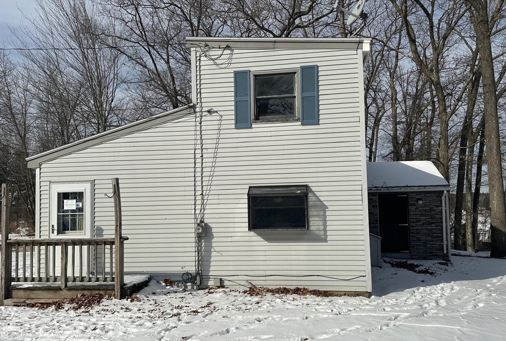 Property Photo:  15 Bay State Road  MA 01879 