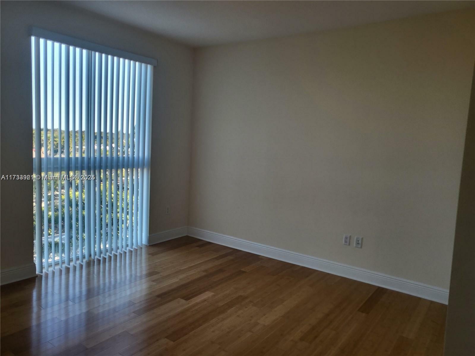 Property Photo:  7275 SW 90th Way 402  FL 33156 