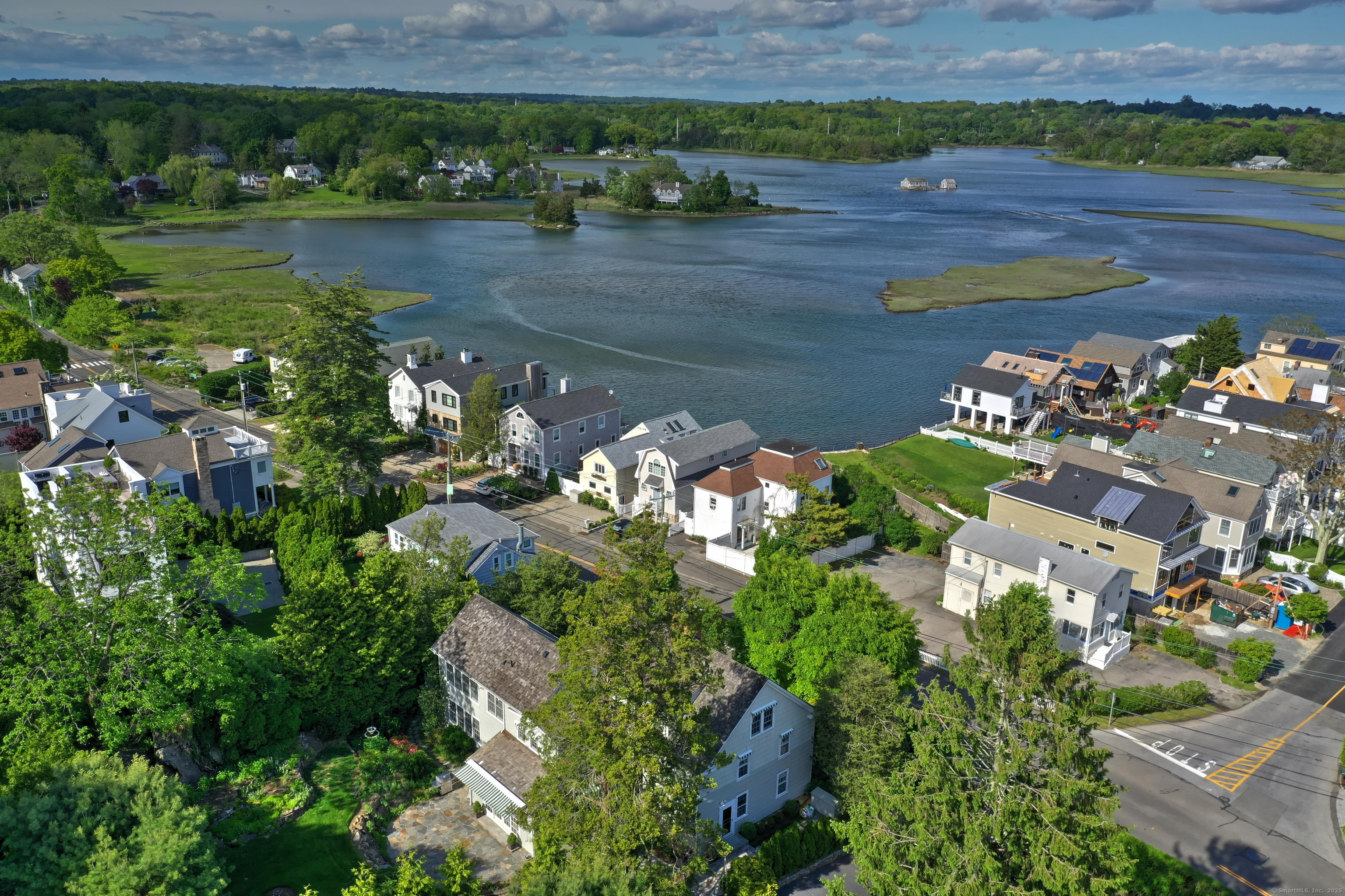 216 Hillspoint Road  Westport CT 06880 photo
