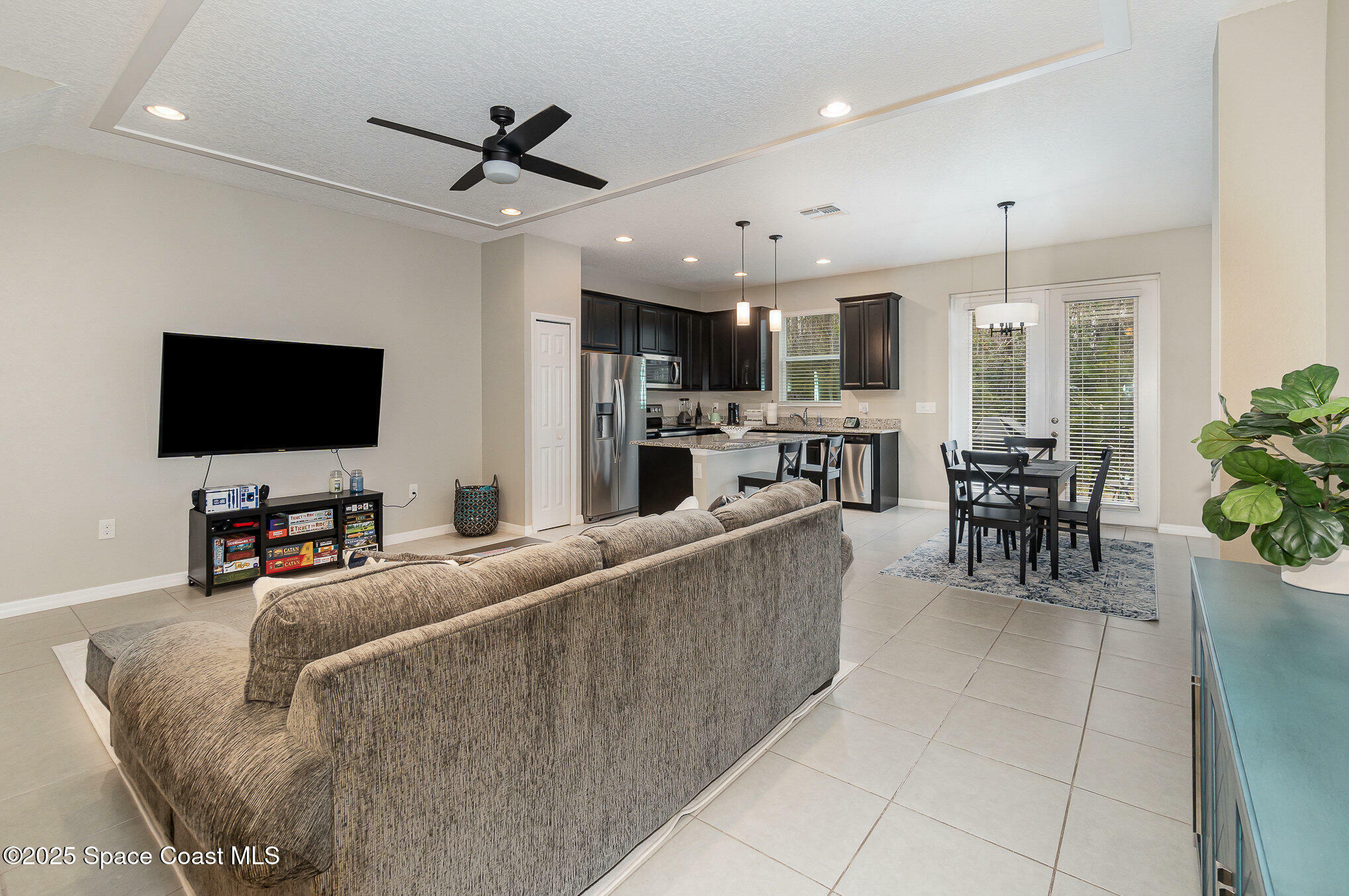 Property Photo:  2583 Sedge Grass Way  FL 32824 