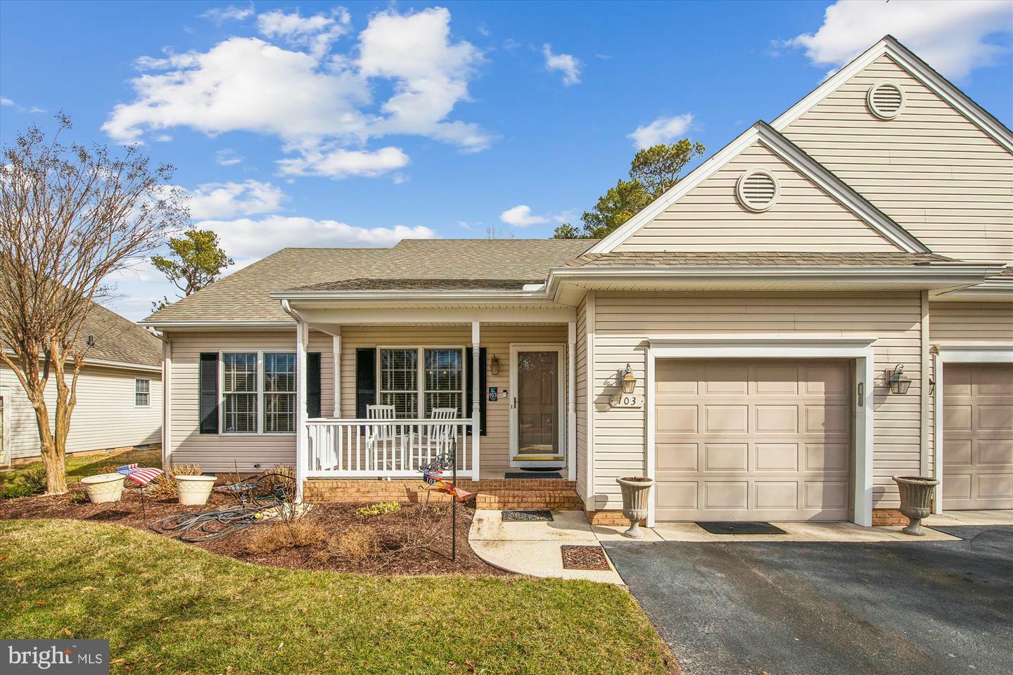 Property Photo:  103 Village Oak Drive  MD 21804 