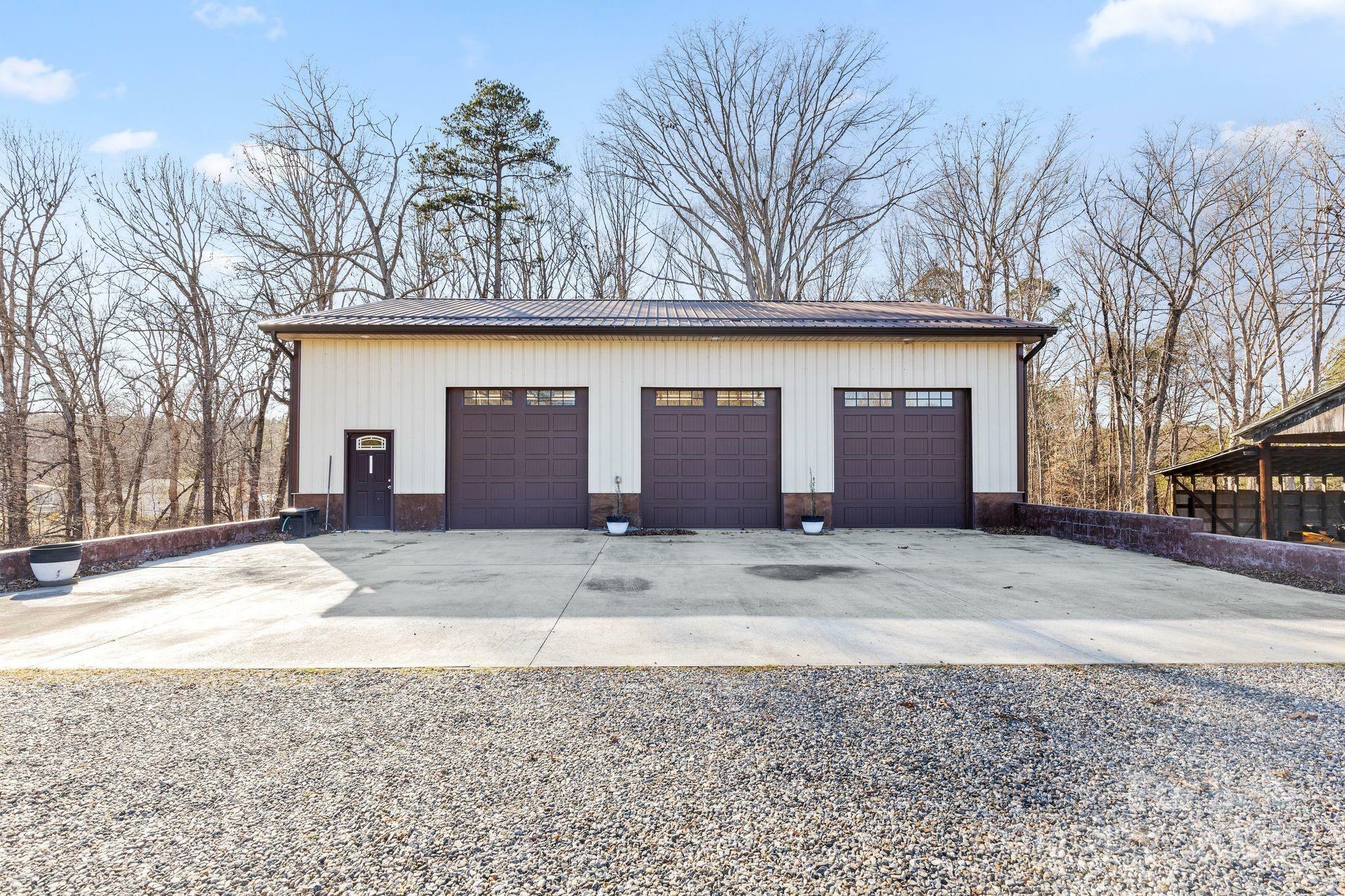 Property Photo:  2351 Hudspeth Road  NC 28609 