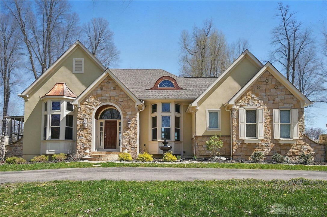 Property Photo: 315 Ridgeview Lane OH 45039