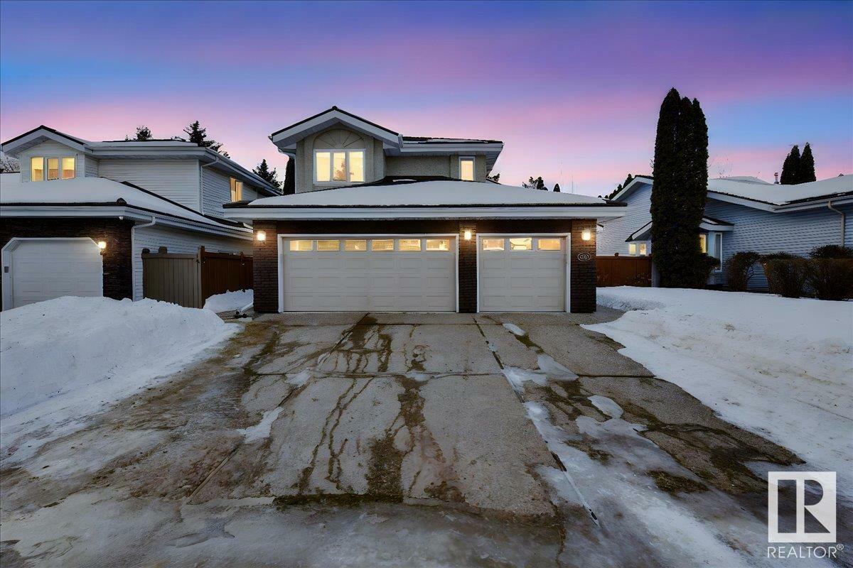 152 Wolf Ridge Place NW  Edmonton AB T5T 5N1 photo