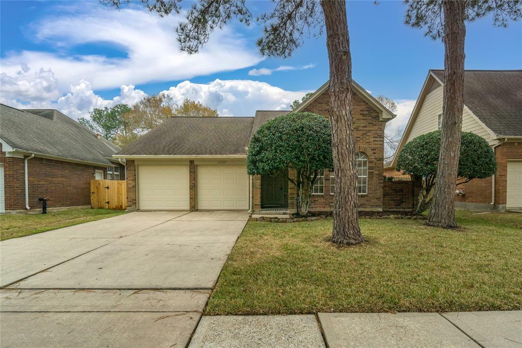 Property Photo:  14207 Sun Harbor Drive  TX 77062 