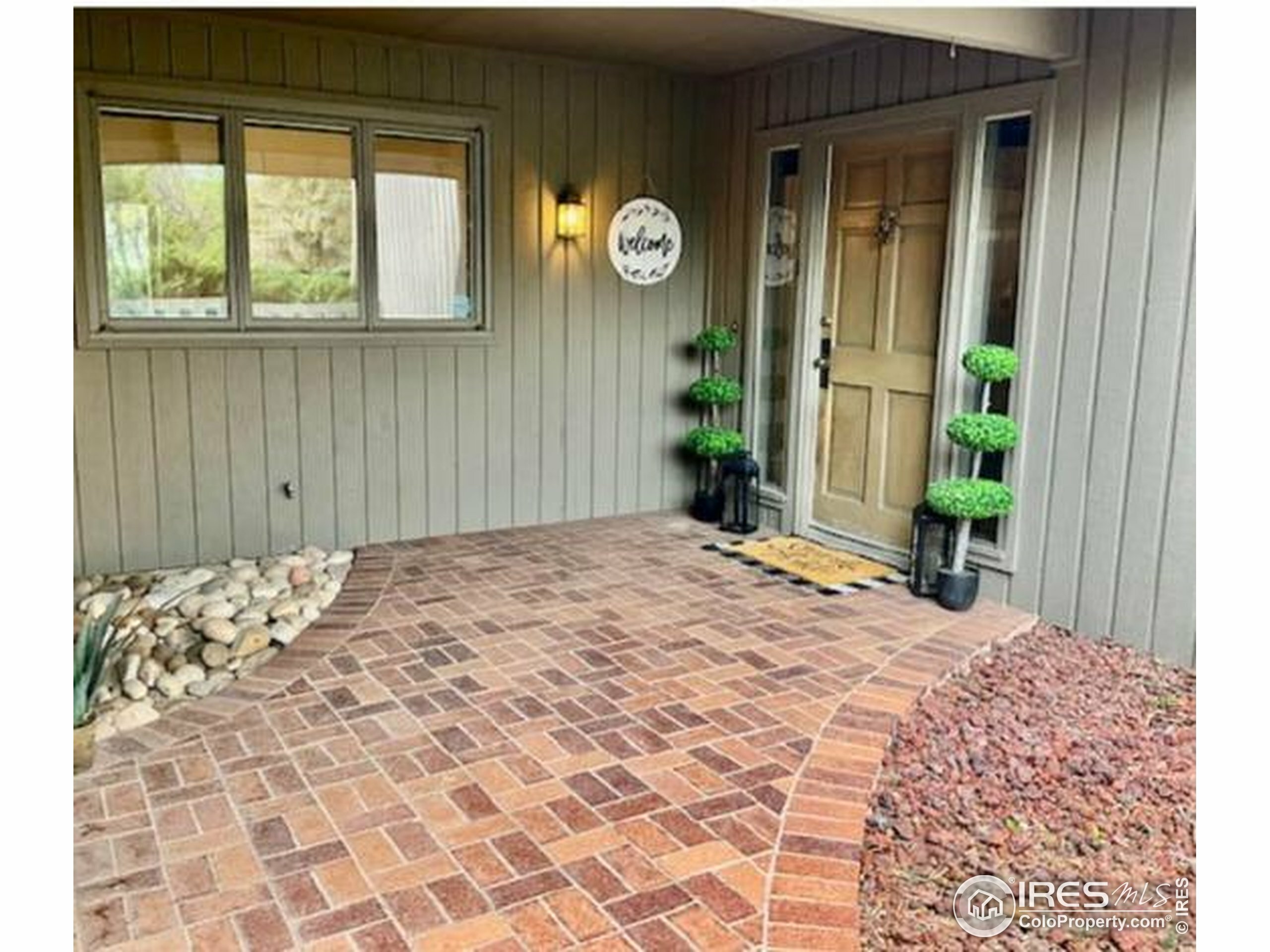 Property Photo:  1113 Parkwood Dr  CO 80525 