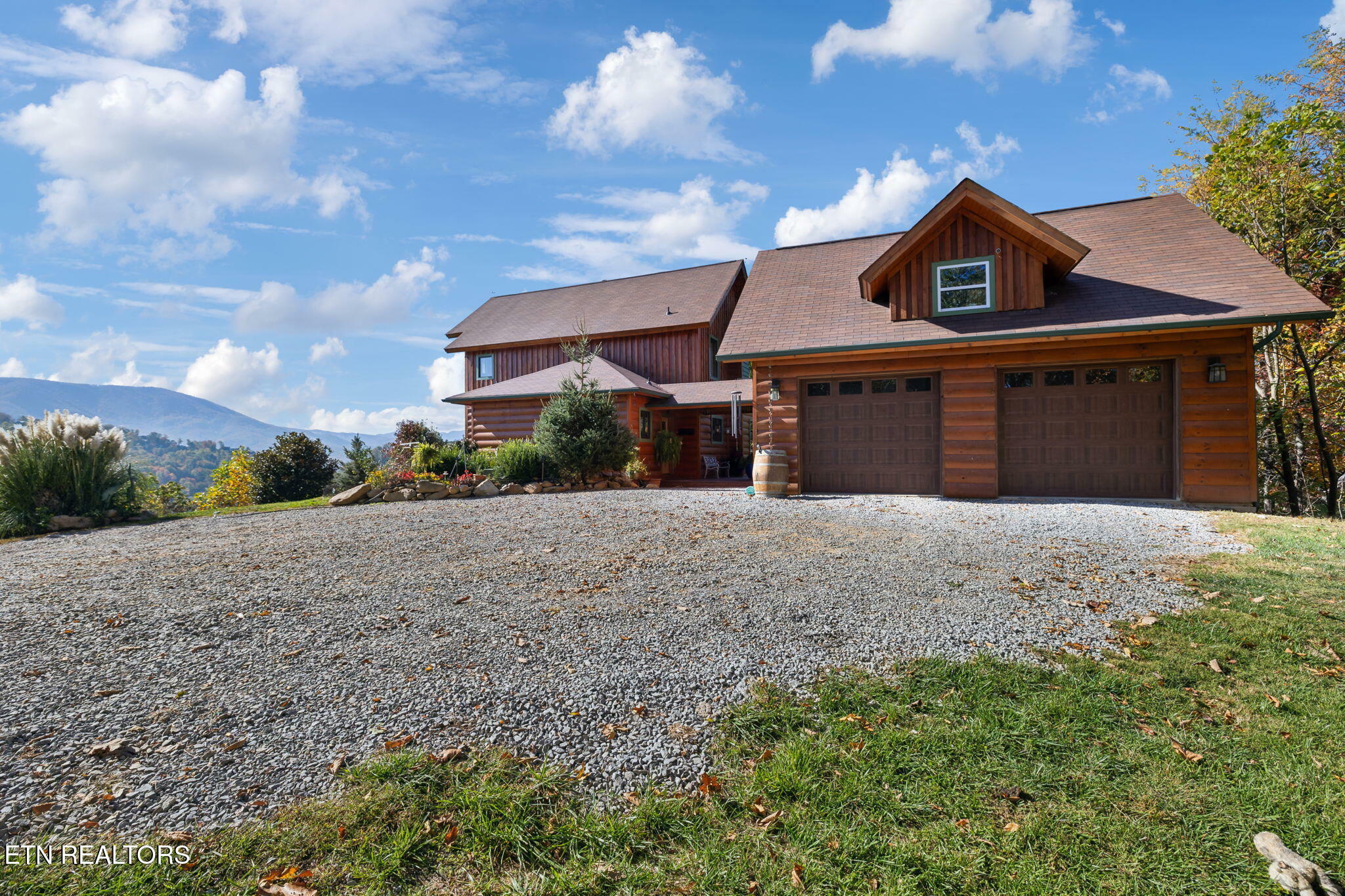 Property Photo:  1642 Little Cove Rd  TN 37862 