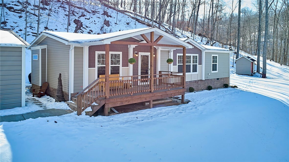 Property Photo: 1260 Broad Tree Run WV 25320