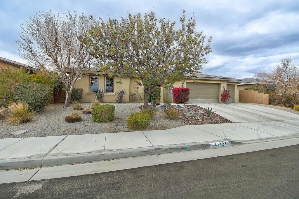 Property Photo:  41425 Hopewell Avenue  CA 92203 