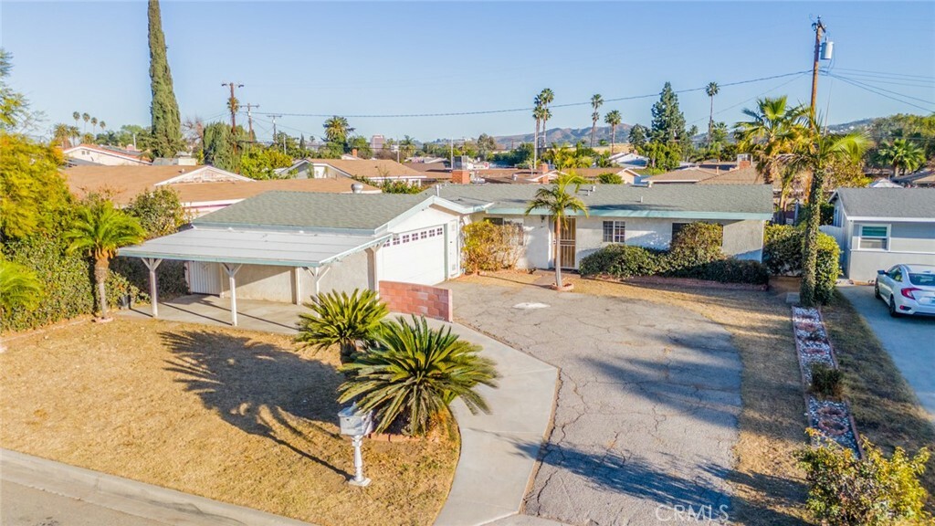 Property Photo:  2110 E Shamwood Street  CA 91791 