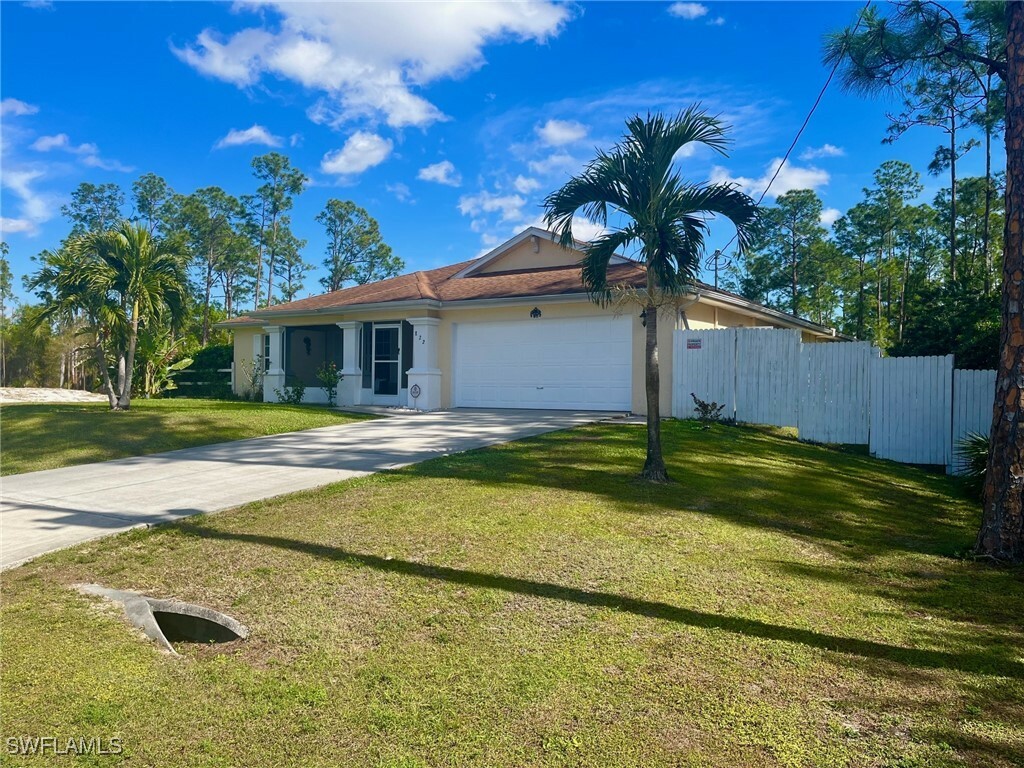 Property Photo: 822 Johns Avenue FL 33972