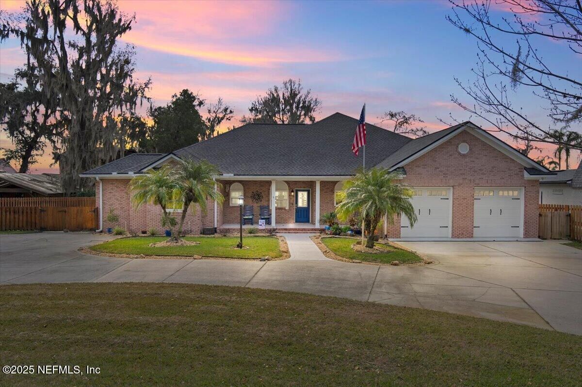 Property Photo: 3004 Magnolia Road FL 32065
