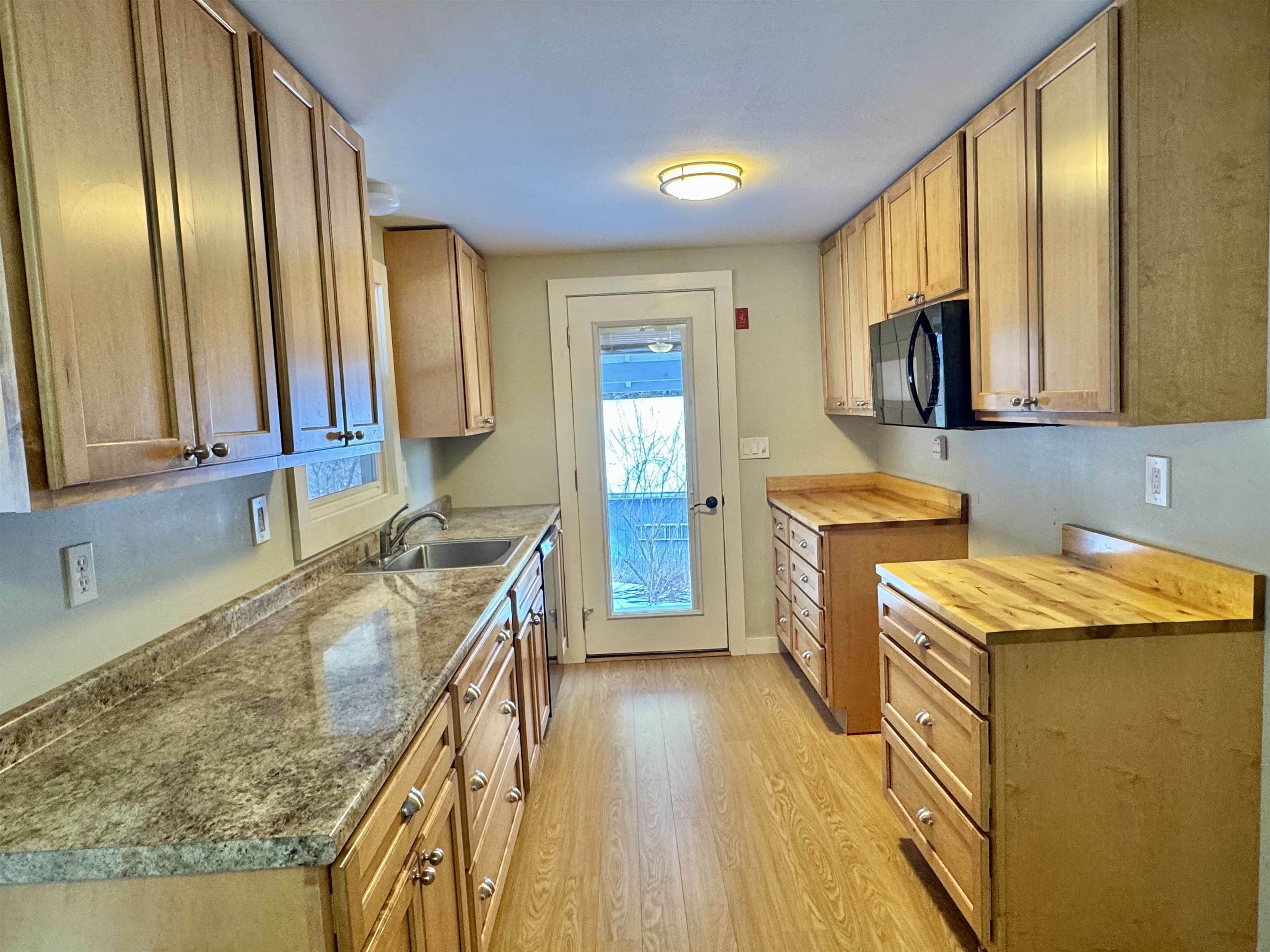 Property Photo: 607 Vermont Route 132 VT 05055