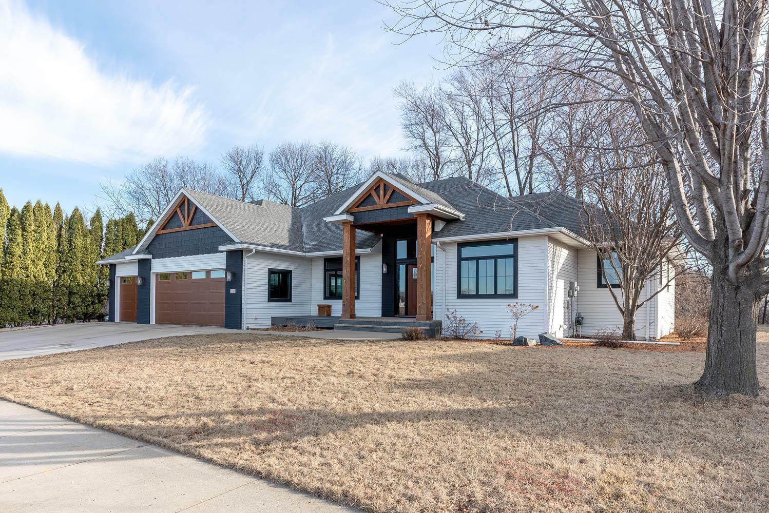 Property Photo:  2110 Coventry Lane  MN 56003 