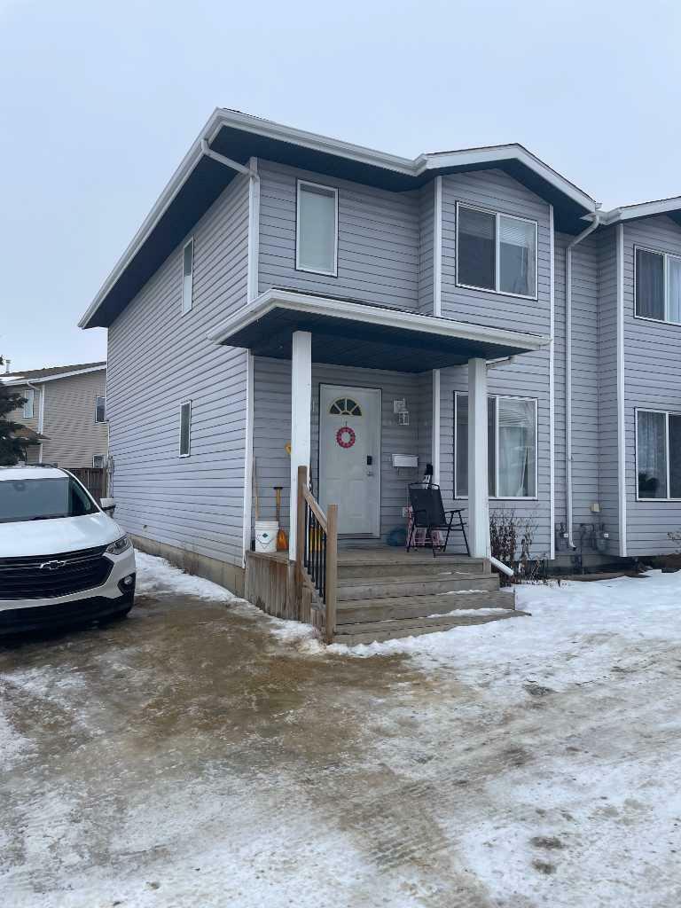 21 Lakeview Close  Blackfalds AB T0M 0J0 photo