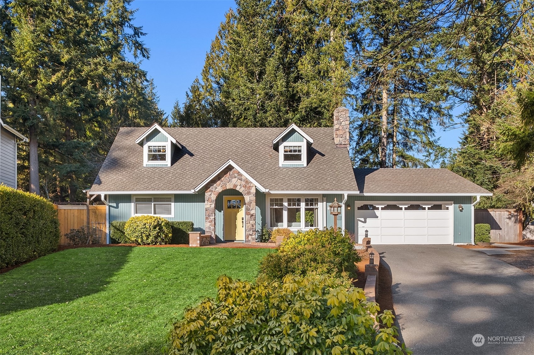 Property Photo:  13618  28th Drive SE  WA 98012 