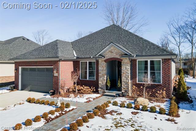 Property Photo:  9620 White Pine Ct  MI 48170 