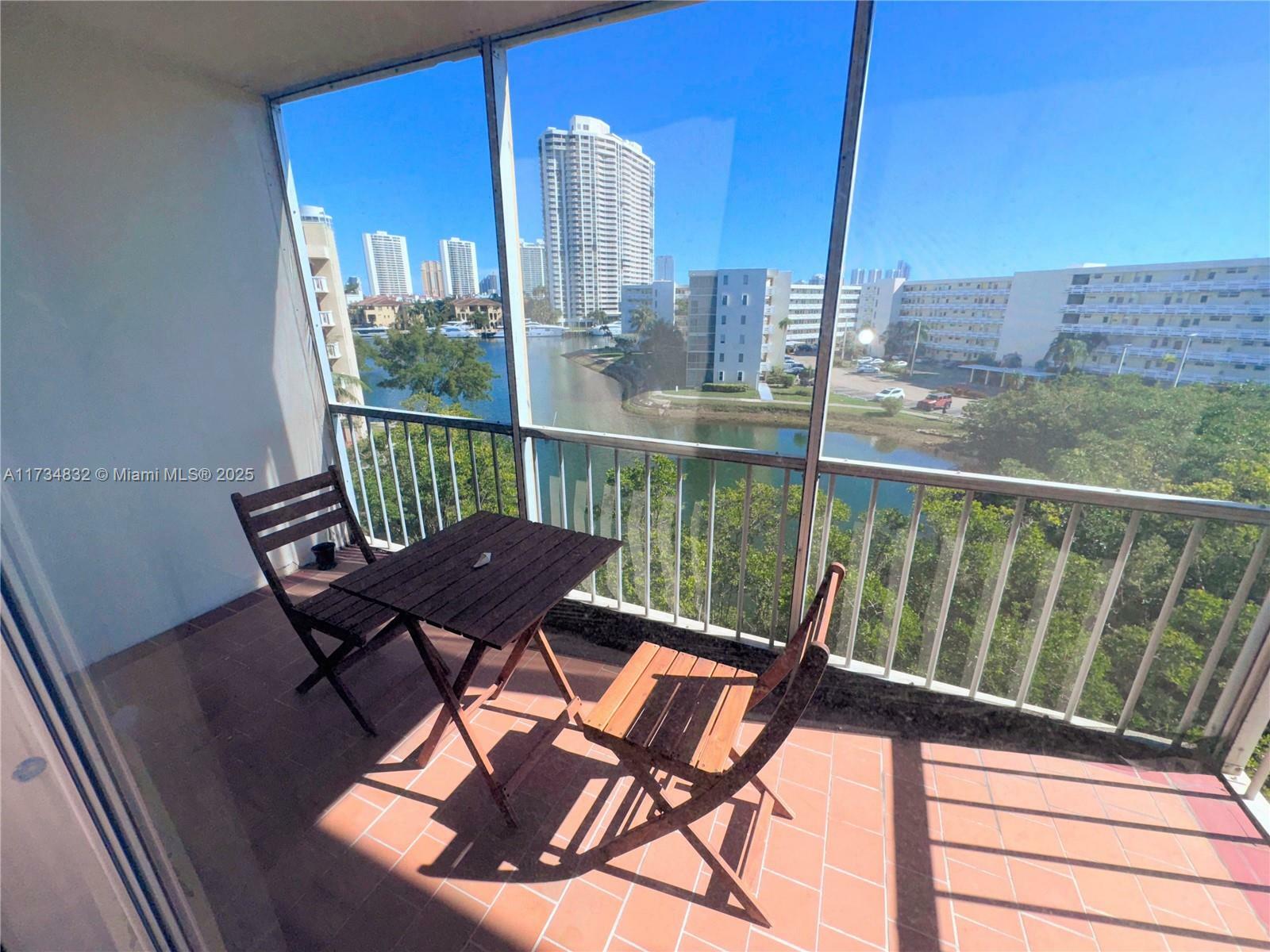 Property Photo:  2930 Point East Dr E510  FL 33160 