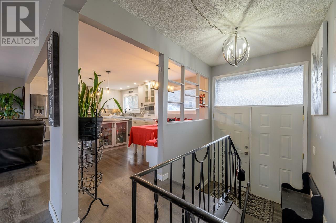Property Photo: 492 Grandview Terrace BC V2C 3Z4