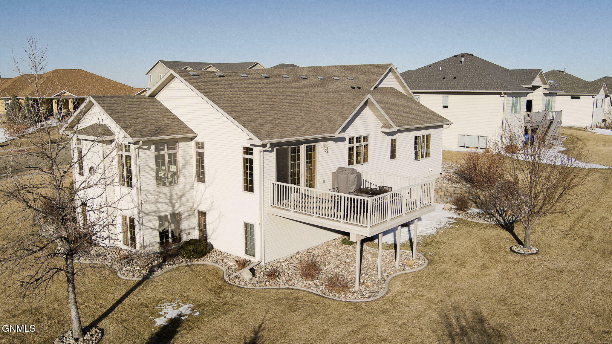 Property Photo:  3201 Promontory Drive  ND 58503 