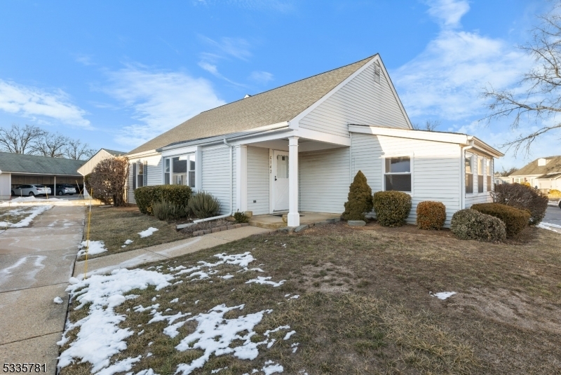 Property Photo:  142 Providence Way  NJ 08831 