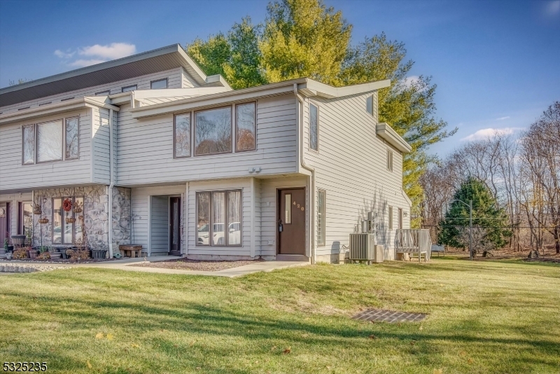 Property Photo: 420 Iroquois Ct NJ 07848